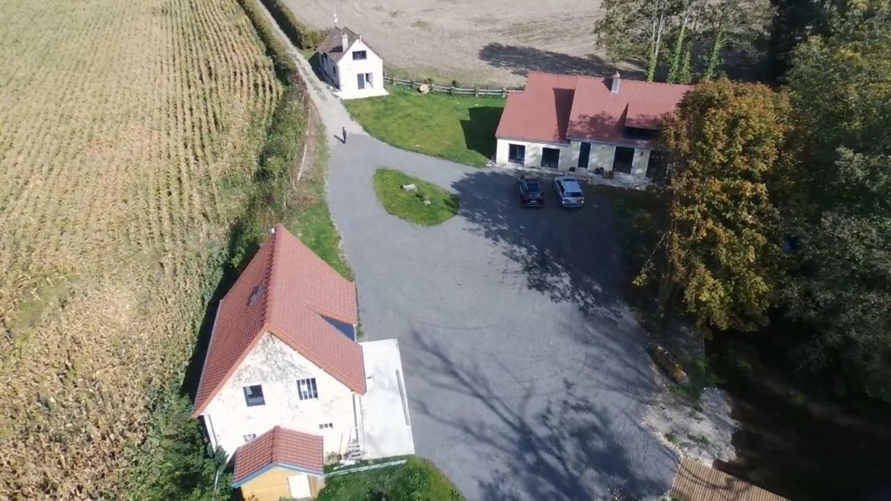 Au Moulin De Rotteleux Villa Senarpont Екстериор снимка