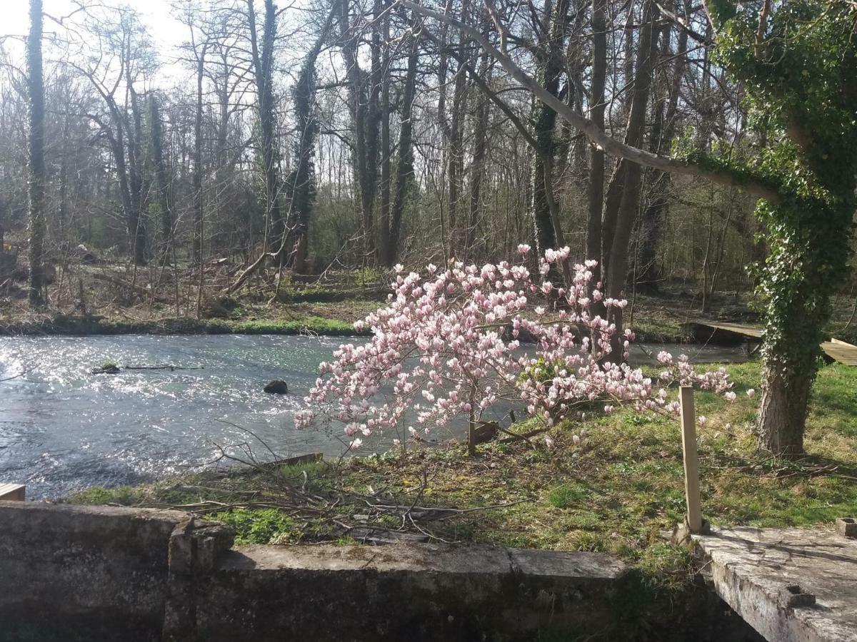Au Moulin De Rotteleux Villa Senarpont Екстериор снимка